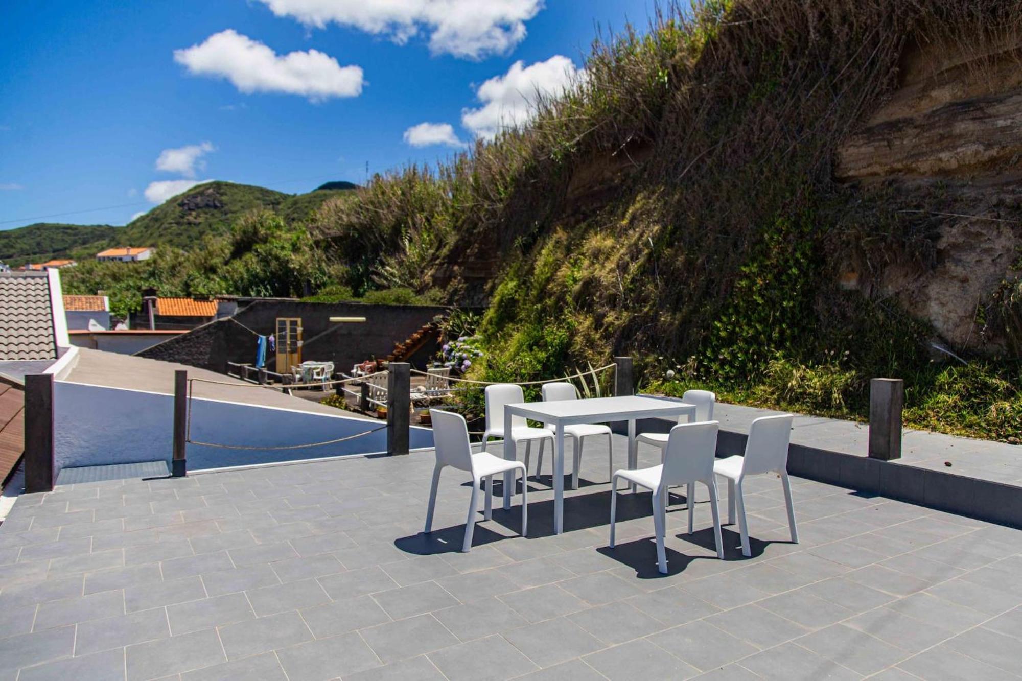 Mosteiros Beach House Екстериор снимка